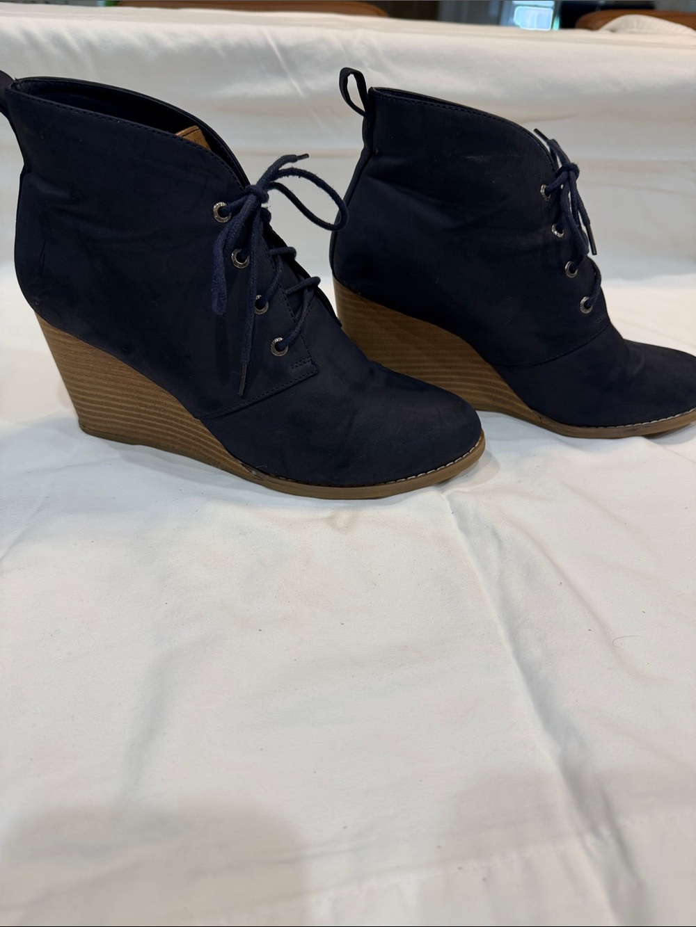 Nautica Navy Lace-Up Wedge Ankle Boots